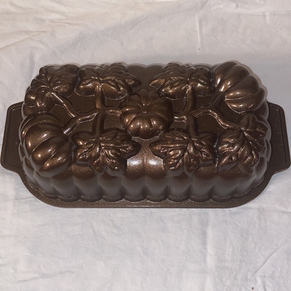 Nwot Pumpkin loaf 1 lb. Nordic ware baking pan - Picture 2 of 7
